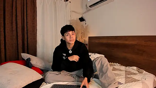 Andy_Belier23 在線直播表演