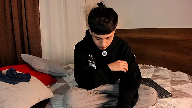 Andy_Belier23 webkamerás műsora