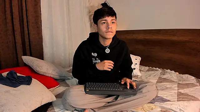 Andy_Belier23 Webcam show