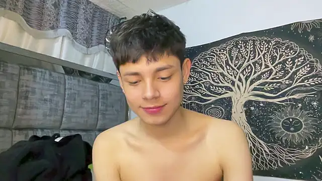 Andy_Belier23 网络视讯表演