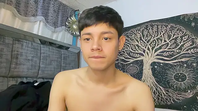 Andy_Belier23 Adlı Modelin Web Kamerası Şovu