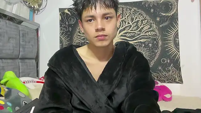 Andy_Belier23 在線直播表演