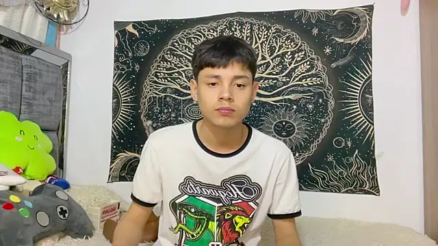 Andy_Belier23 Pertunjukan Webcam