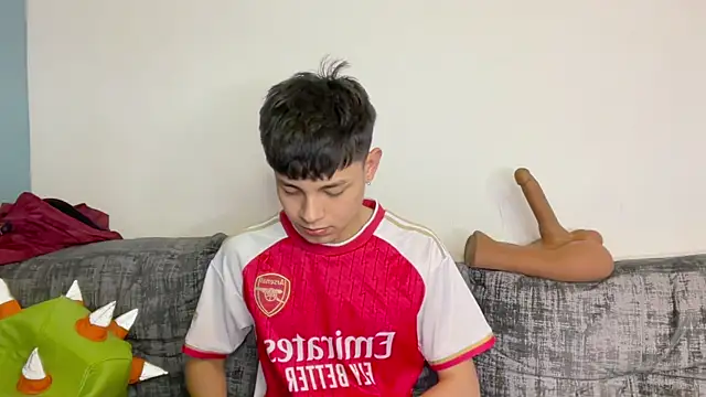 Andy_Belier23 Pertunjukan Webcam