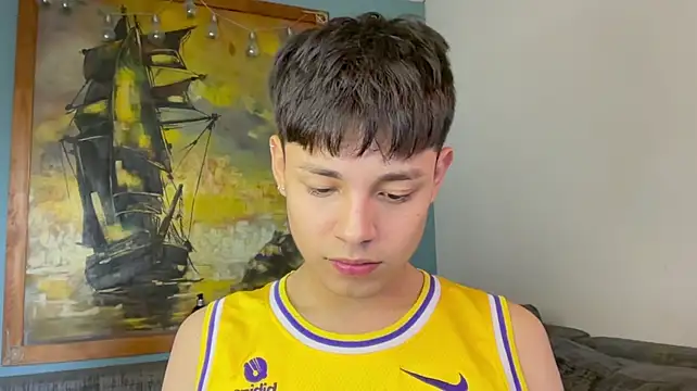 Andy_Belier23 在線直播表演