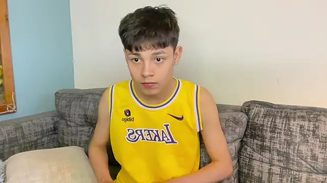 Andy_Belier23 Pertunjukan Webcam