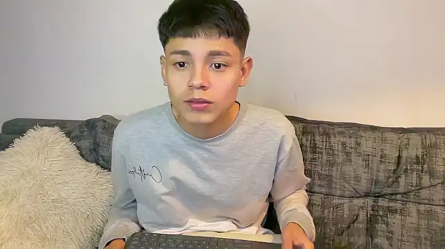 Andy_Belier23 Show Webcam