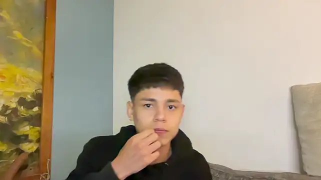 Andy_Belier23 Pertunjukan Webcam