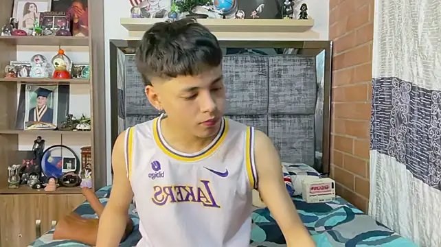 הופעת וובקאם של Andy_Belier23