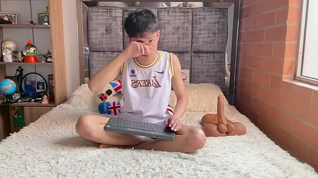 Andy_Belier23 Adlı Modelin Web Kamerası Şovu