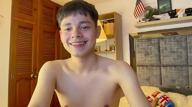 عرض كام Andy_Belier23