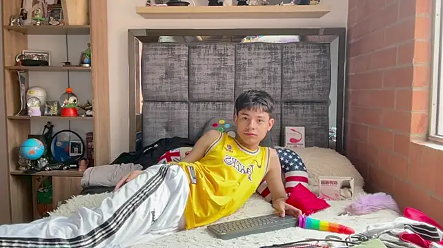 Andy_Belier23 Webcamshow