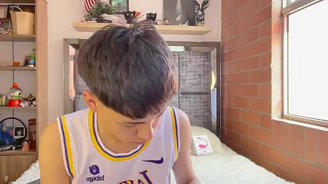 Andy_Belier23 webkamerás műsora