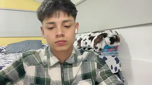 Andy_Belier23 Webcamshow