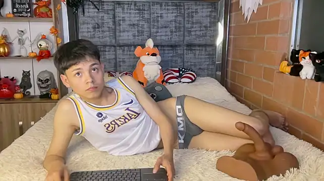 Andy_Belier23のウェブカメラショー