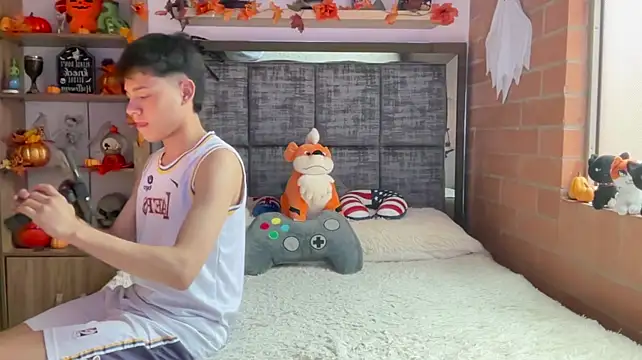 Andy_Belier23 Pertunjukan Webcam