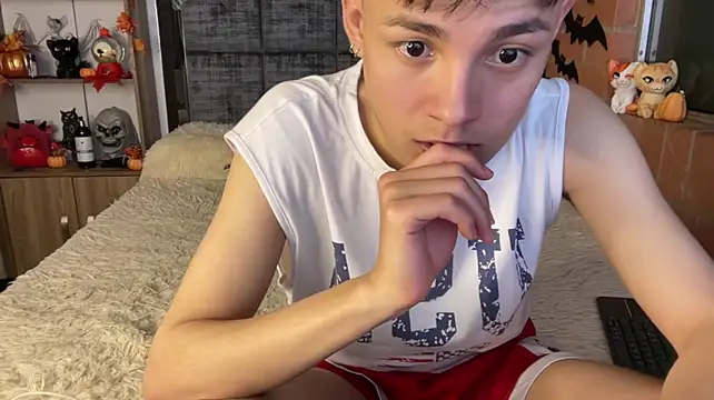 Andy_Belier23 网络视讯表演