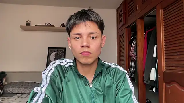 Andy_Belier23 webkamerás műsora