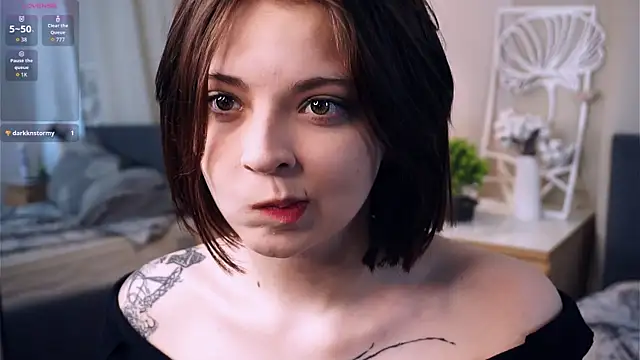 Chat XXX en directo de SharylOrbin