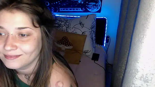 Chat +18 de AlienforTwenty ao vivo