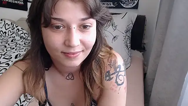 Chat XXX en directo de AlienforTwenty