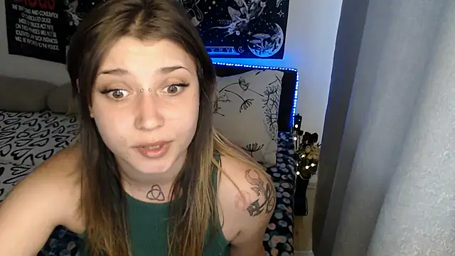 Chat XXX en directo de AlienforTwenty