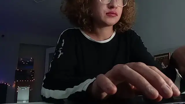 Alice_newhomen Live chat-huone