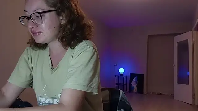 Alice_newhomeのライブXXXチャット