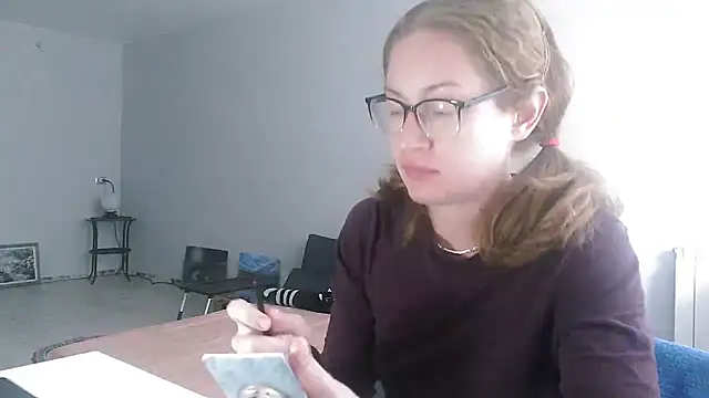Alice_newhome Chat XXX in diretta