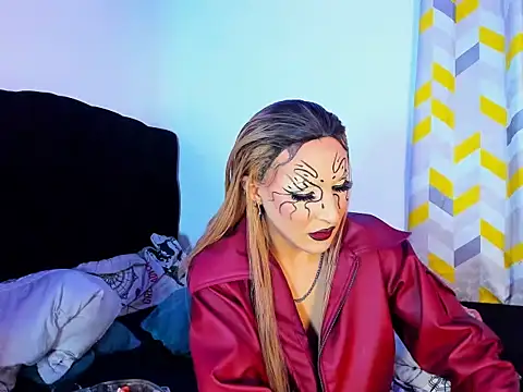 Вебкам-шоу georgiina_giio