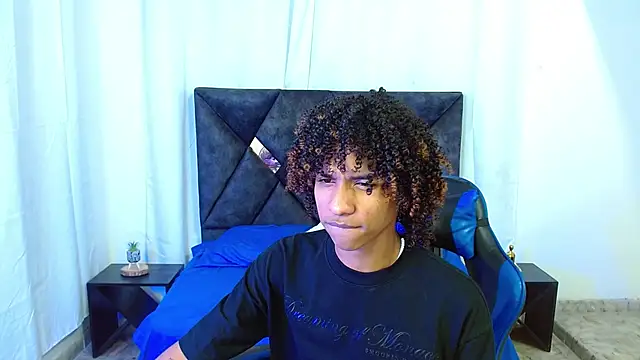 Show de angelll18_ na webcam