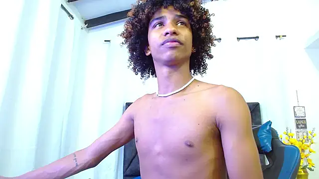 angelll18_ Show Webcam