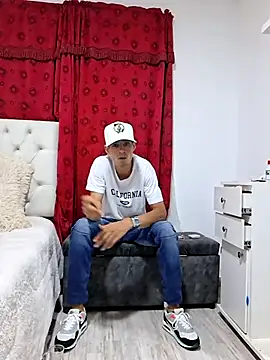 dominio1992real Pertunjukan Webcam