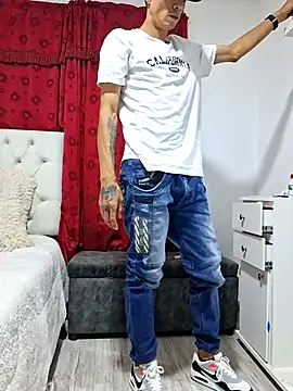 dominio1992real Webcam-Show
