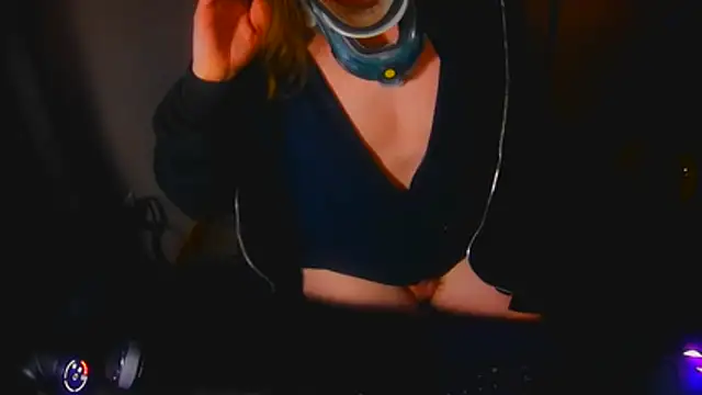GoodGirlKelly: вебкам-шоу