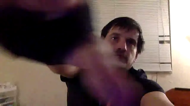 bls123123's Webcam Show