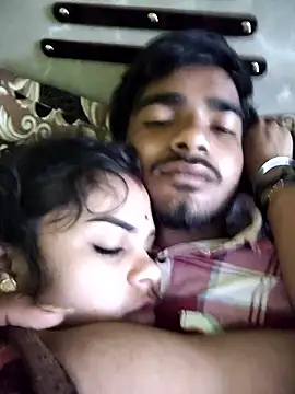 cutee_bhabhi12 在線直播表演