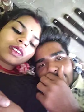 cutee_bhabhi12's Webcam Show