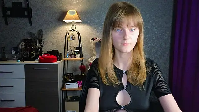 Miss_Alisa_ Chat XXX in diretta