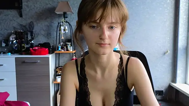 Miss_Alisa_ Adlı Modelin Canlı XXX Sohbeti