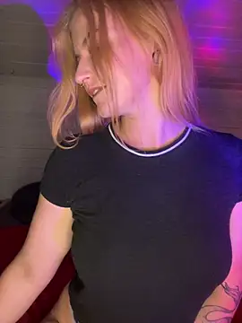CherryyCheeks' Webcam Show
