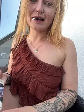 CherryyCheeks' Webcam Show
