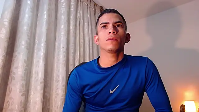 TOMBOYSEXX Webcam Show