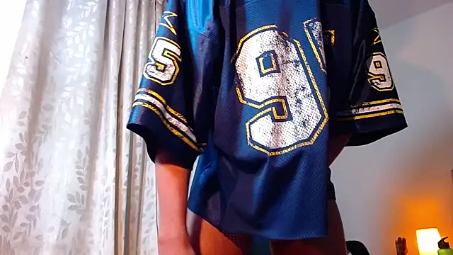 TOMBOYSEXX: вебкам-шоу