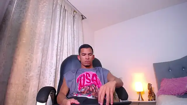 TOMBOYSEXX Webcam-Show