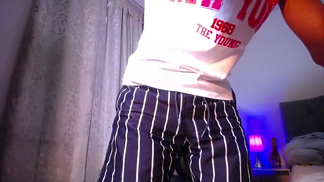 TOMBOYSEXX Webcam-Show