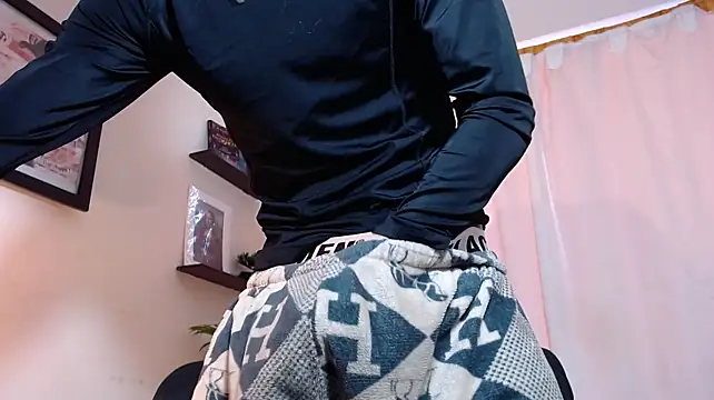 Show Webcam de TOMBOYSEXX