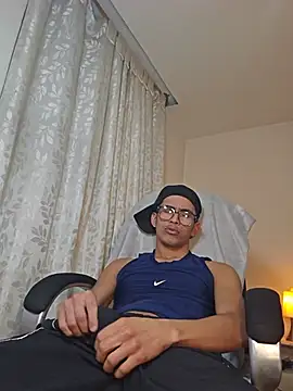 TOMBOYSEXX Pertunjukan Webcam