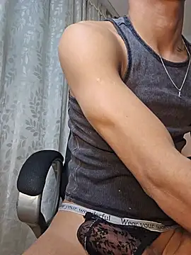 Webkamerová show TOMBOYSEXX