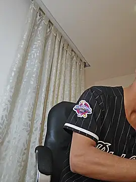 TOMBOYSEXX Webcam Show